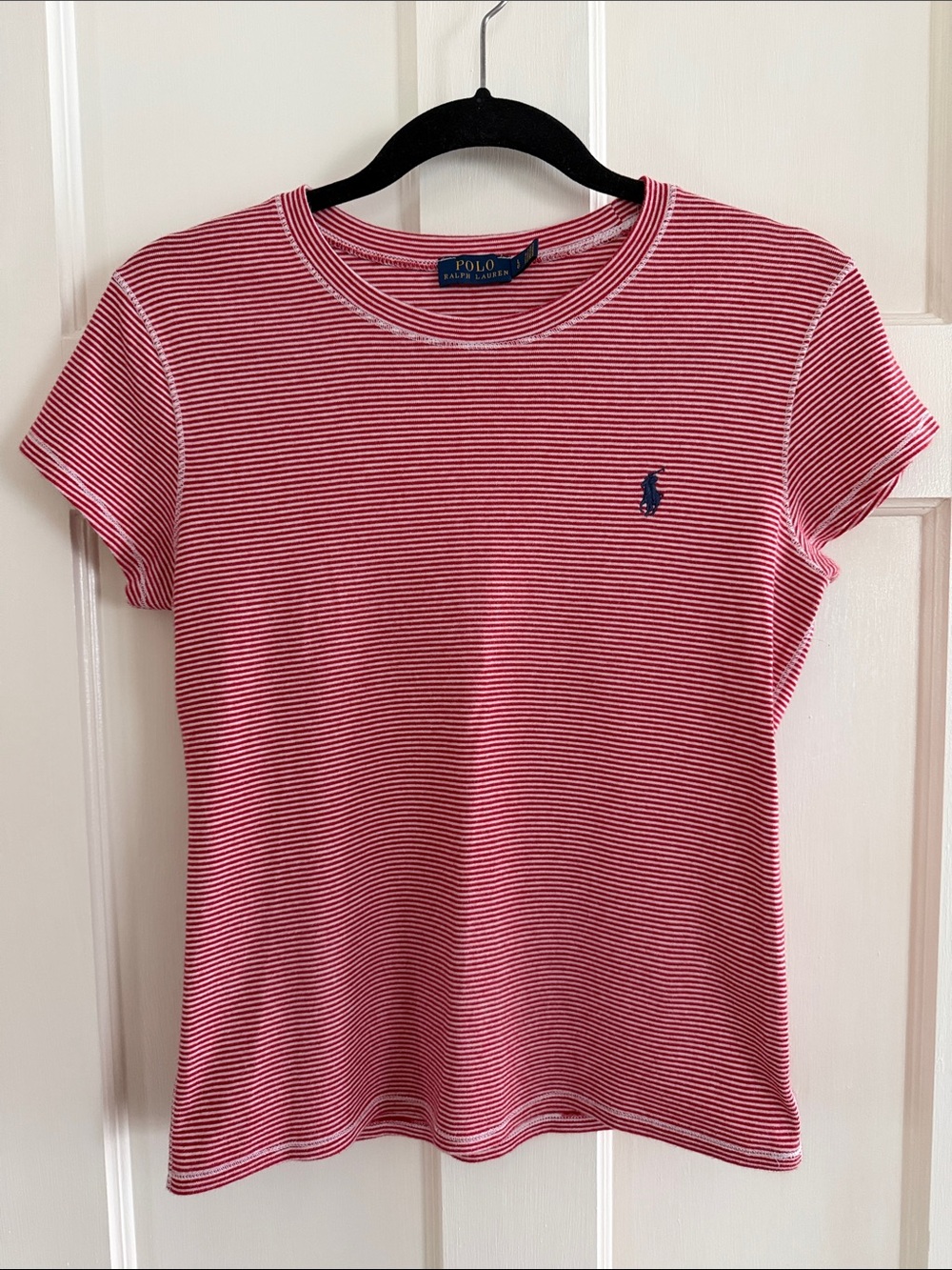 ⚓️ Ralph Lauren Polo red/white striped tee. Size L.